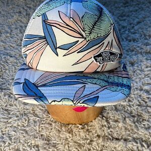 Vans Off the Wall Off To The Beach Mesh Trucker Hat